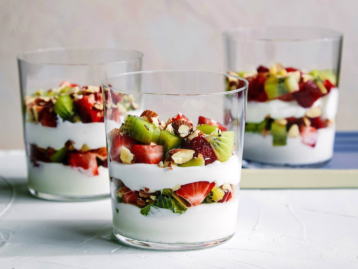 high-protein breakfast Strawberry-Kiwi Yogurt Parfaits